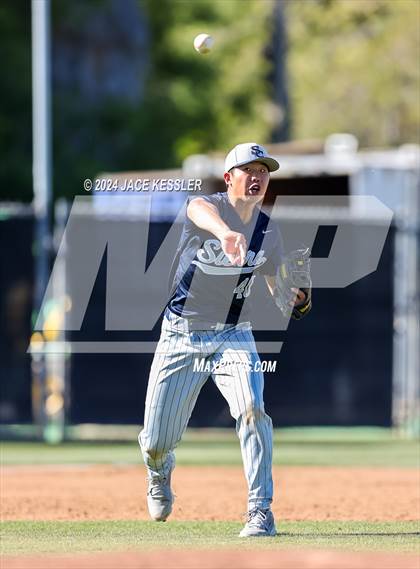 Thumbnail 1 in Sierra Canyon @ Crespi photogallery.
