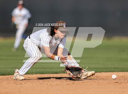 Thumbnail 2 in Sierra Canyon @ Crespi photogallery.
