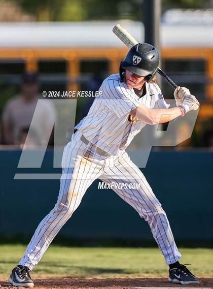 Thumbnail 1 in Sierra Canyon @ Crespi photogallery.