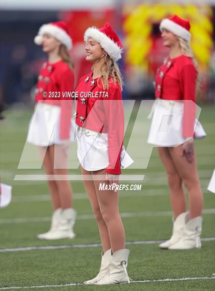 Thumbnail 2 in Westlake vs. North Shore (UIL Football 6A Semifinal Playoff) photogallery.
