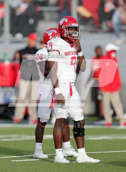 Thumbnail 1 in Westlake vs. North Shore (UIL Football 6A Semifinal Playoff) photogallery.