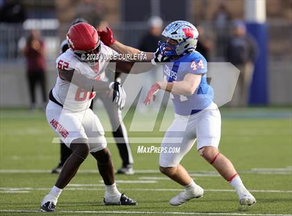 Thumbnail 3 in Westlake vs. North Shore (UIL Football 6A Semifinal Playoff) photogallery.