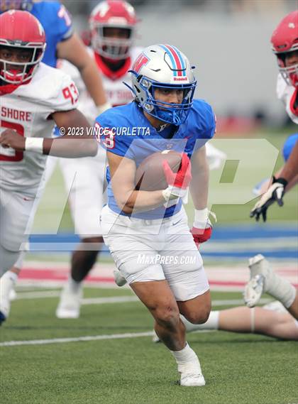 Thumbnail 2 in Westlake vs. North Shore (UIL Football 6A Semifinal Playoff) photogallery.