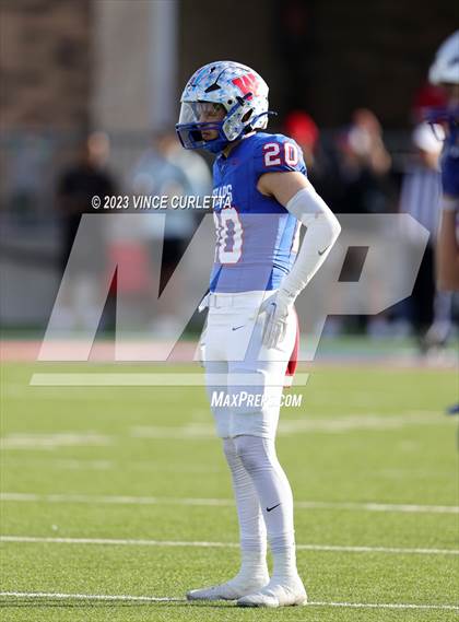 Thumbnail 1 in Westlake vs. North Shore (UIL Football 6A Semifinal Playoff) photogallery.