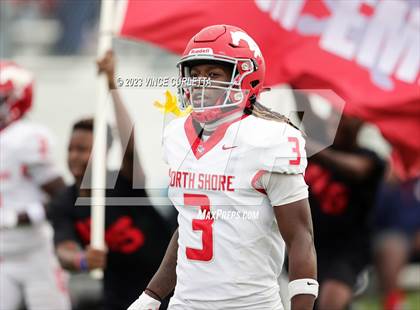 Thumbnail 3 in Westlake vs. North Shore (UIL Football 6A Semifinal Playoff) photogallery.