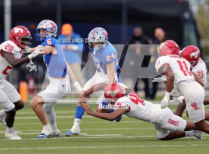 Thumbnail 3 in Westlake vs. North Shore (UIL Football 6A Semifinal Playoff) photogallery.