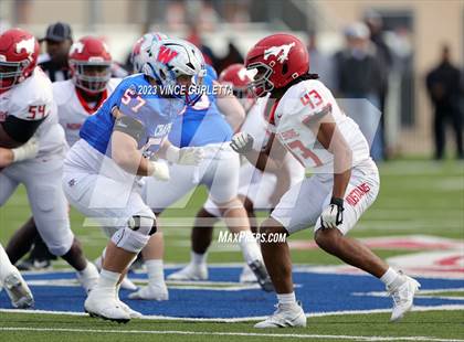 Thumbnail 2 in Westlake vs. North Shore (UIL Football 6A Semifinal Playoff) photogallery.