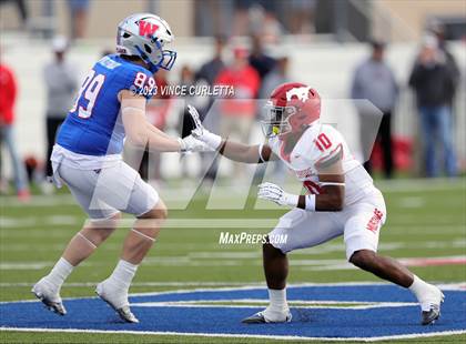 Thumbnail 2 in Westlake vs. North Shore (UIL Football 6A Semifinal Playoff) photogallery.