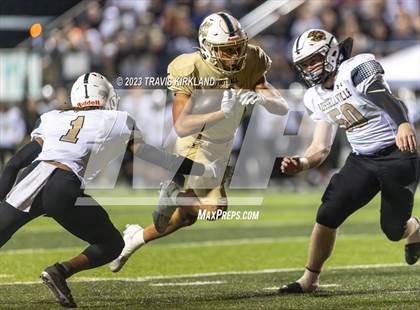 Thumbnail 3 in Russellville @ Moody (AHSAA 5A Round 2) photogallery.