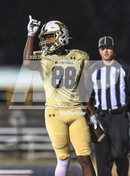 Thumbnail 1 in Russellville @ Moody (AHSAA 5A Round 2) photogallery.