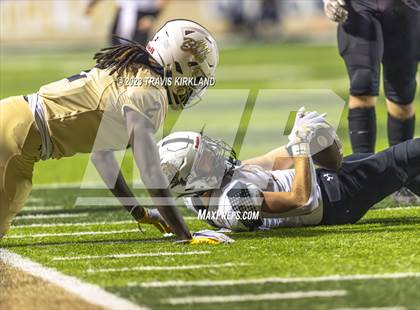 Thumbnail 3 in Russellville @ Moody (AHSAA 5A Round 2) photogallery.