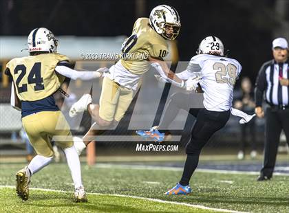 Thumbnail 2 in Russellville @ Moody (AHSAA 5A Round 2) photogallery.