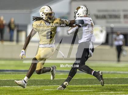 Thumbnail 2 in Russellville @ Moody (AHSAA 5A Round 2) photogallery.
