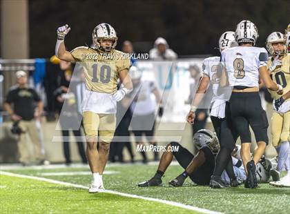 Thumbnail 3 in Russellville @ Moody (AHSAA 5A Round 2) photogallery.