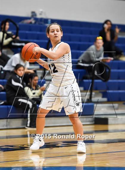 Thumbnail 1 in Irving vs. Wylie East photogallery.