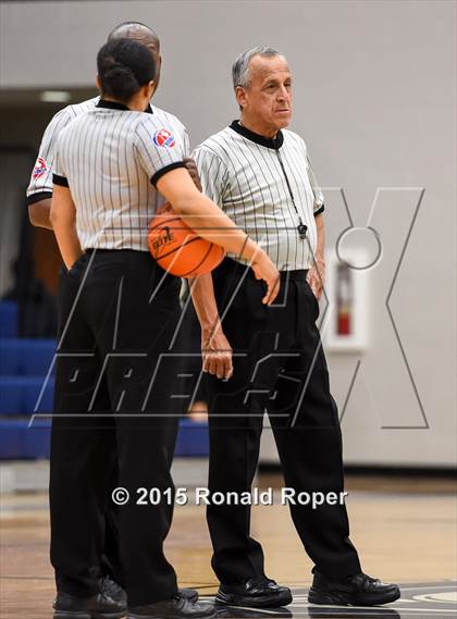 Thumbnail 1 in Irving vs. Wylie East photogallery.