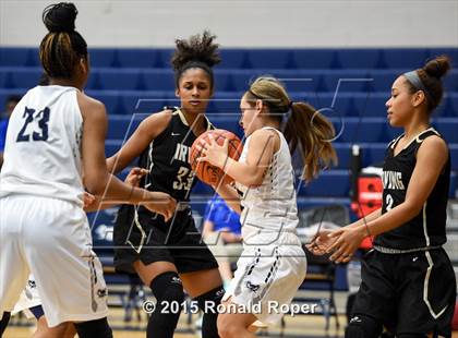 Thumbnail 1 in Irving vs. Wylie East photogallery.