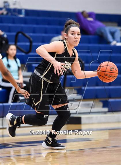 Thumbnail 2 in Irving vs. Wylie East photogallery.