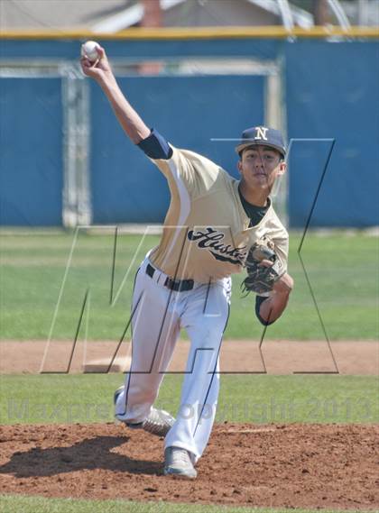 Thumbnail 1 in JW North vs. Valencia photogallery.