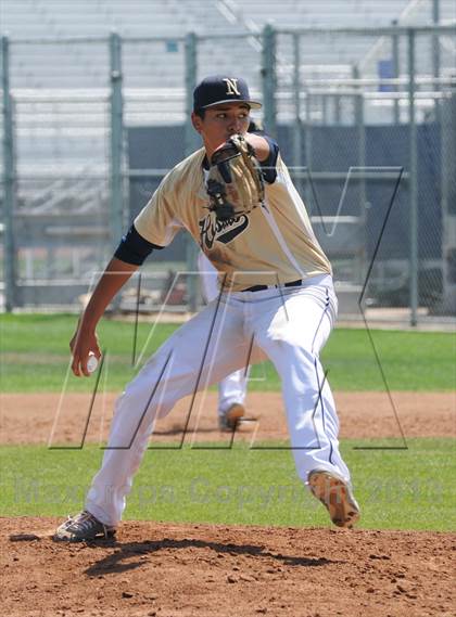 Thumbnail 3 in JW North vs. Valencia photogallery.