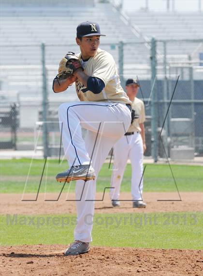 Thumbnail 2 in JW North vs. Valencia photogallery.