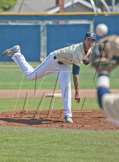 Thumbnail 2 in JW North vs. Valencia photogallery.