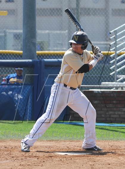 Thumbnail 3 in JW North vs. Valencia photogallery.