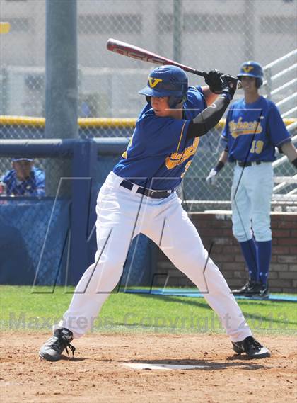 Thumbnail 1 in JW North vs. Valencia photogallery.