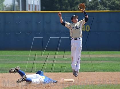 Thumbnail 1 in JW North vs. Valencia photogallery.