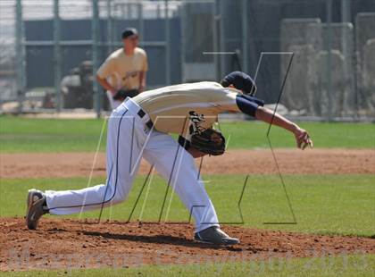 Thumbnail 3 in JW North vs. Valencia photogallery.