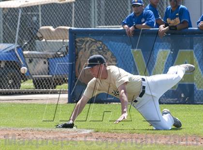 Thumbnail 3 in JW North vs. Valencia photogallery.