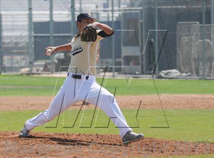 Thumbnail 1 in JW North vs. Valencia photogallery.