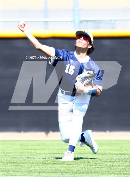 Thumbnail 2 in Mullen vs. Mount St. Mary (Coach Bob Invitational) photogallery.