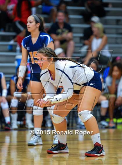 Thumbnail 2 in Horn @ Sachse photogallery.
