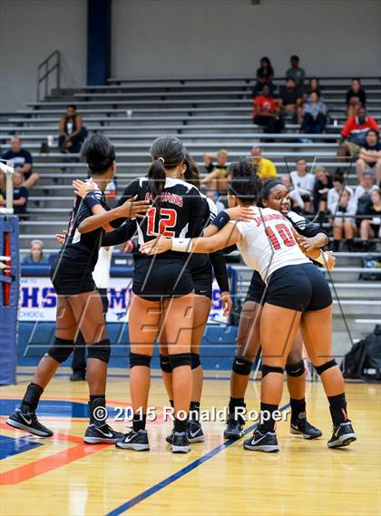 Thumbnail 2 in Horn @ Sachse photogallery.