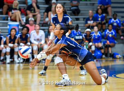 Thumbnail 3 in Horn @ Sachse photogallery.