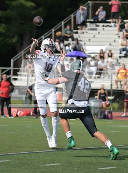 Thumbnail 3 in Niskayuna @ Shenendehowa photogallery.