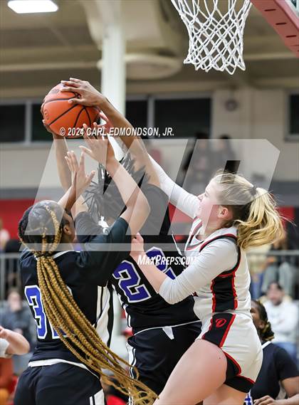 Thumbnail 1 in Antioch @ Overton photogallery.