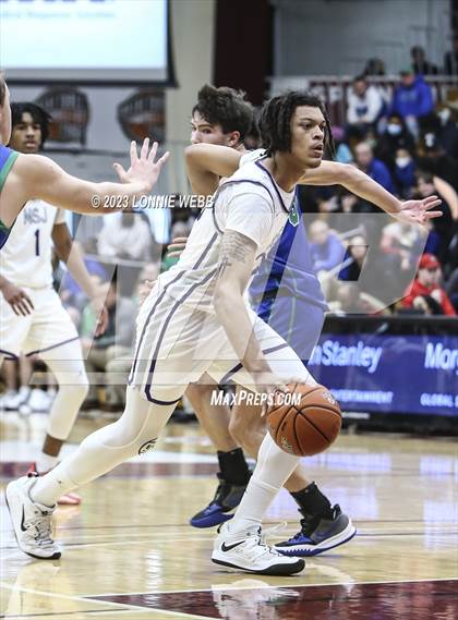 Thumbnail 1 in North Laurel vs Mount St. Joseph (Spalding Hoophall Classic) photogallery.