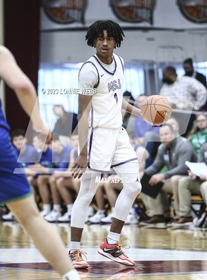 Thumbnail 1 in North Laurel vs Mount St. Joseph (Spalding Hoophall Classic) photogallery.