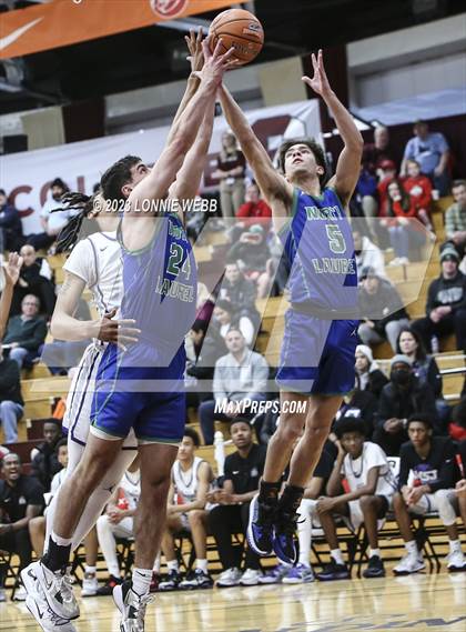 Thumbnail 3 in North Laurel vs Mount St. Joseph (Spalding Hoophall Classic) photogallery.