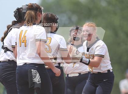 Thumbnail 1 in Olentangy Orange vs. Lancaster (OHSAA D1 District Final) photogallery.