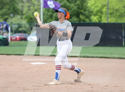 Thumbnail 3 in Olentangy Orange vs. Lancaster (OHSAA D1 District Final) photogallery.
