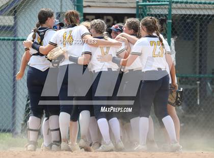 Thumbnail 1 in Olentangy Orange vs. Lancaster (OHSAA D1 District Final) photogallery.