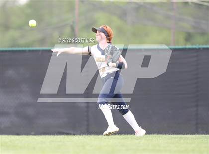 Thumbnail 1 in Olentangy Orange vs. Lancaster (OHSAA D1 District Final) photogallery.