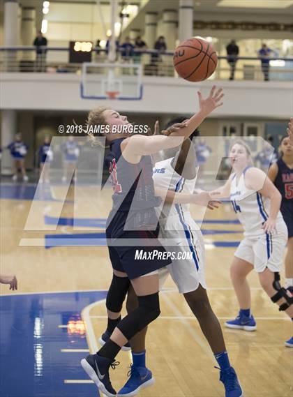 Thumbnail 3 in Girls Prep vs. Brentwood Academy photogallery.
