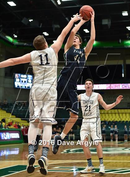 Thumbnail 2 in Syracuse vs. Copper Hills (UHSAA 5A Tournament) photogallery.