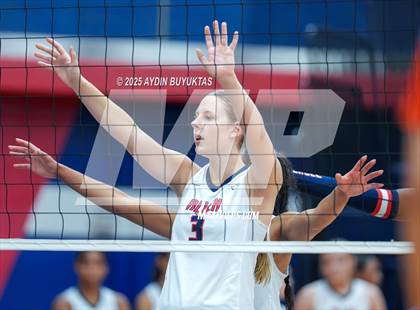 Thumbnail 3 in McKinney North vs. Allen photogallery.