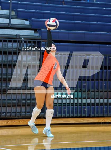 Thumbnail 2 in McKinney North vs. Allen photogallery.