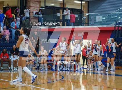 Thumbnail 1 in McKinney North vs. Allen photogallery.